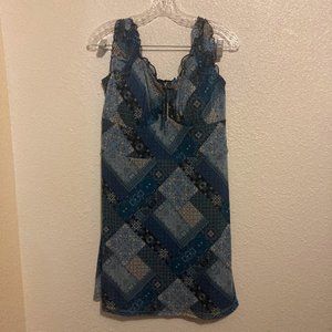 No Boundaries women's size XXL (19) mesh blue, black and white dress